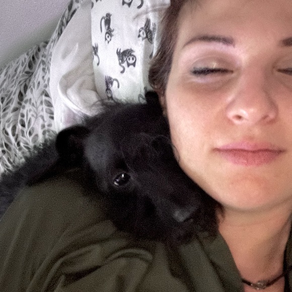 Meet your Posher, Liz - Picture 1 of 1